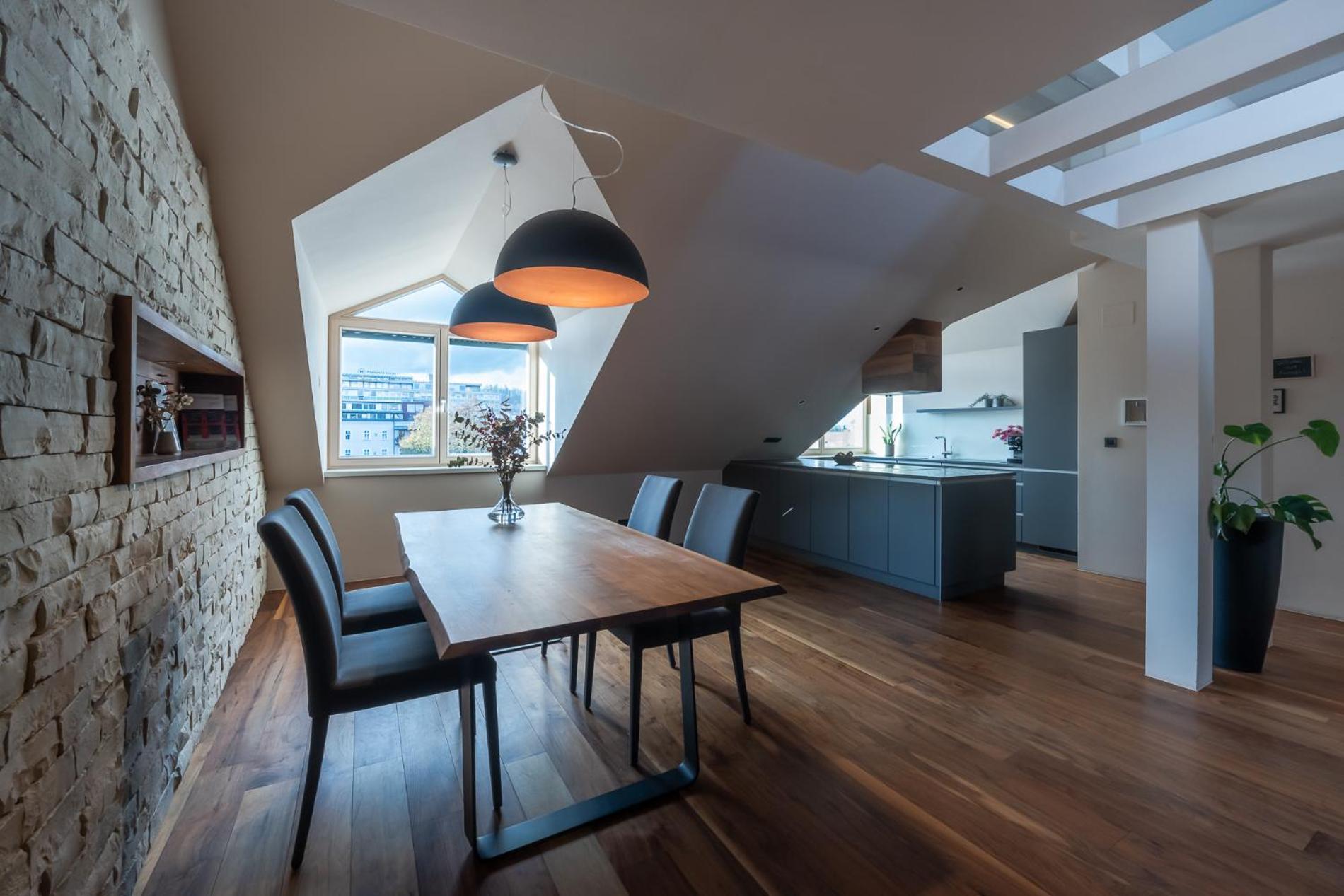 Authentic City Stay Любляна Екстериор снимка